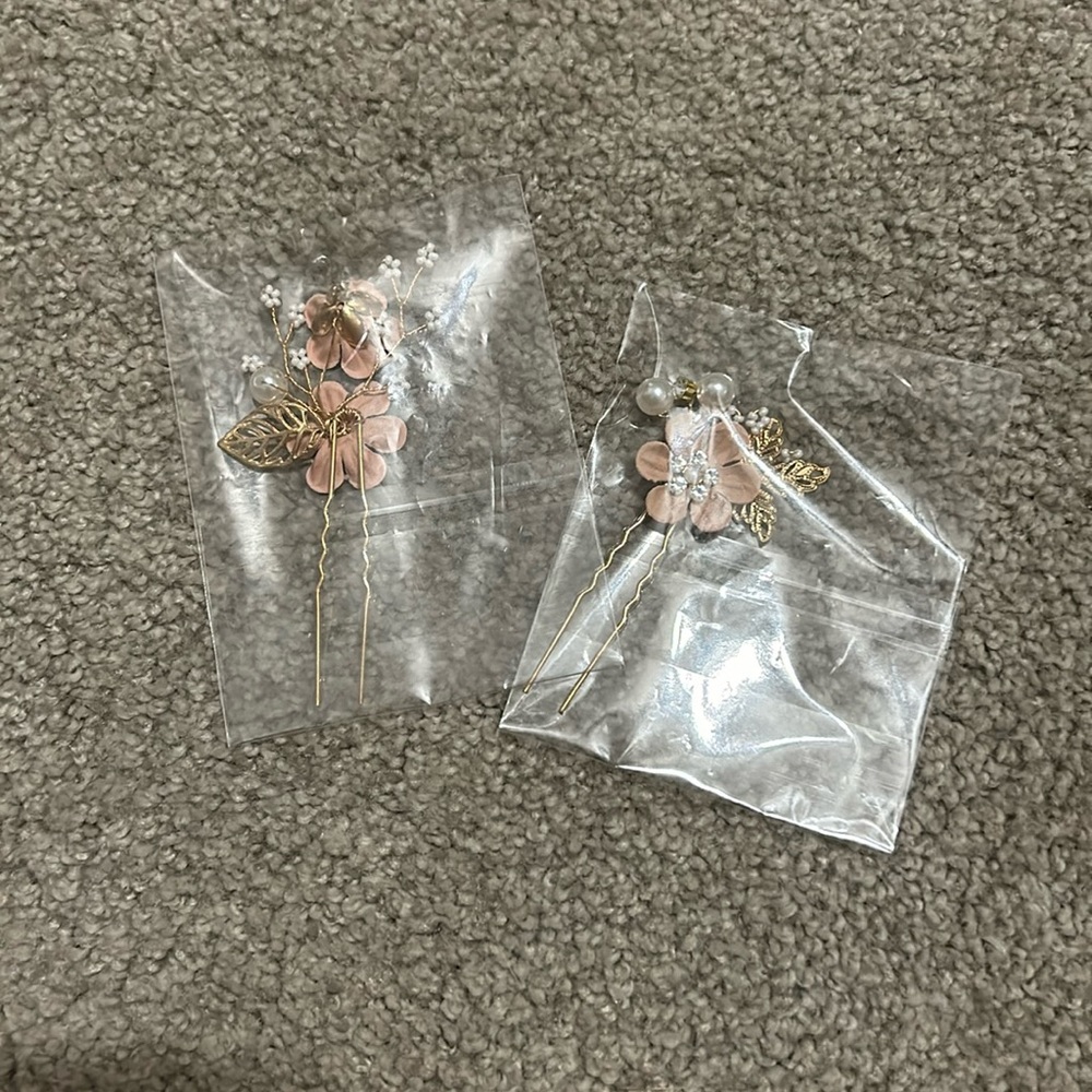 Hair accessories
